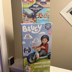Bluey Ride on Bike/Bluey Book
