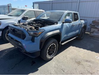 2026 Toyota Tacoma TRD OFF-Road HV