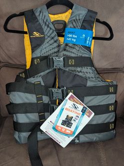 3 New Sterns life vest $15 each