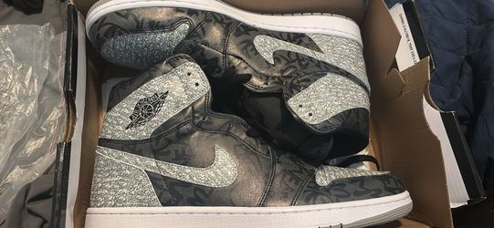 Nike Air Jordan 1 Retro High OG "Rebellionaire" sneakers