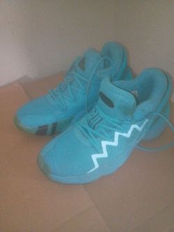 Adidas Crayola color