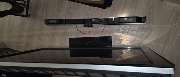 50in TV & Soundbar Pioneer