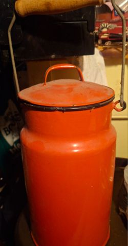 VINTAGE MILKCAN