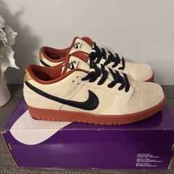 Nike SB Dunk Hennessy Size 9.5