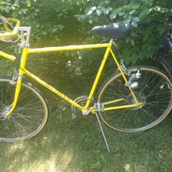 Nice Bike 27" SCHWINN CONTINENTAL $150