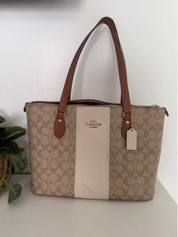 Coach purse beige