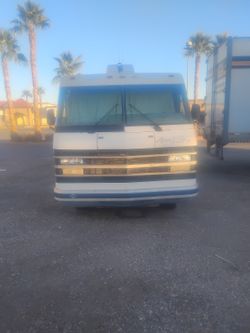 1990 Holiday Rambler Alumni light xl