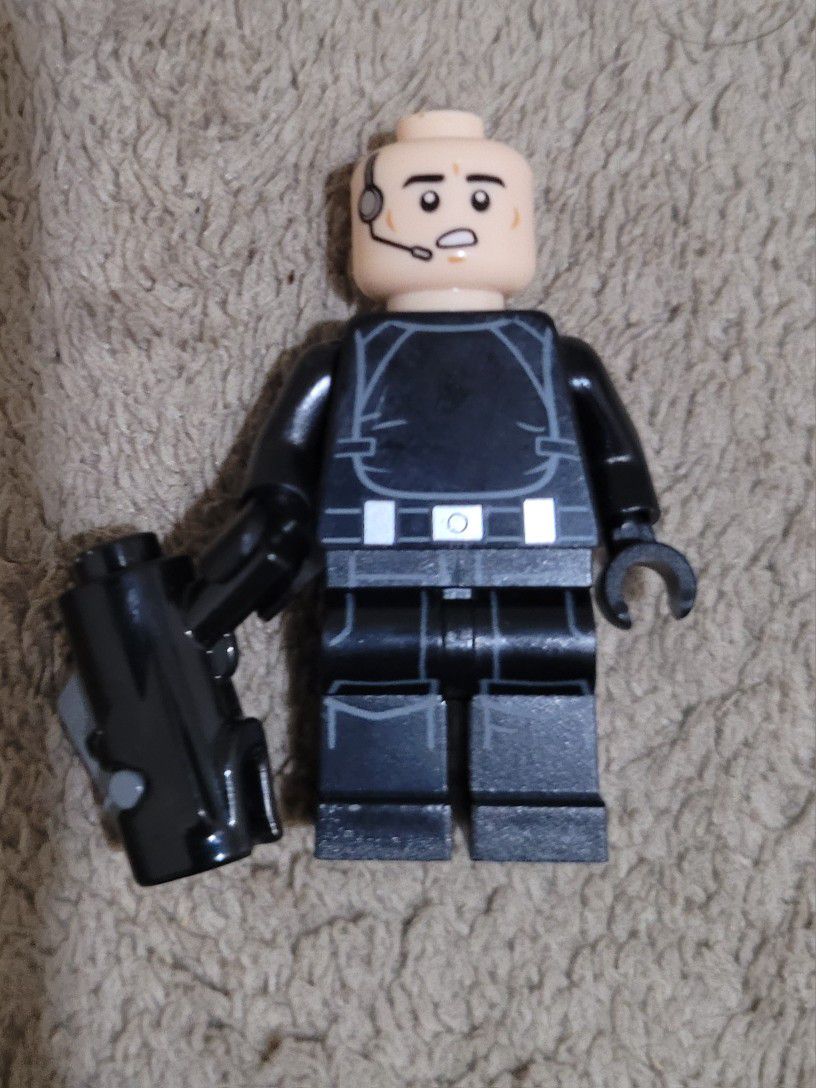 LEGO Minifigure Star Wars Death Star Trooper closed mouth mini No Helmet.
