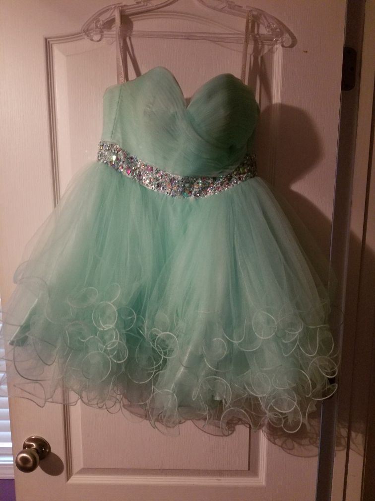 Prom or cocktail dress