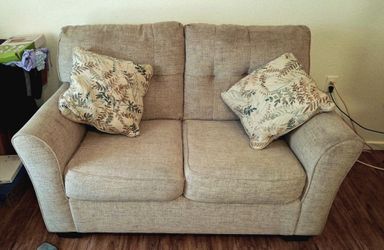 Couch set GREAT CONDITION