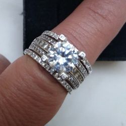 Silver Wedding Ring Set Size 7