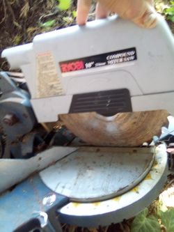 Ryobi 10" Compound Miter Saw