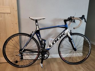 Bicicletas y accesorios