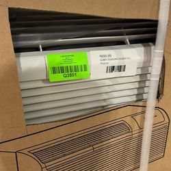 SEASONS  9,000 PTAC, Heat Pump, 265 Volt Air Conditioner O FU5