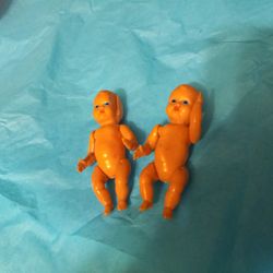 Very Old Plastic Twins As Is Arms And Legs Move $5 For Both