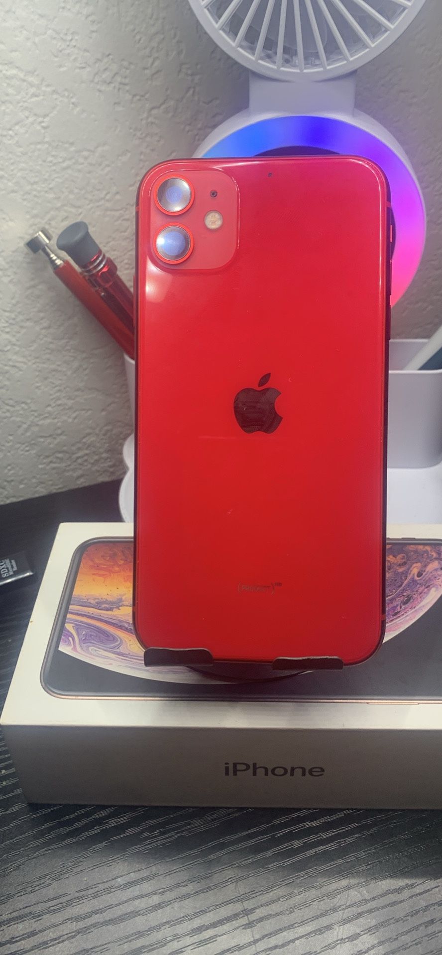 iPhone 11 T-Mobile 64Gb Red MINT CONDITION!!!! with Box, Case & Screen protector!!!