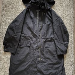 Uniqlo Windbreaker Raincoat 