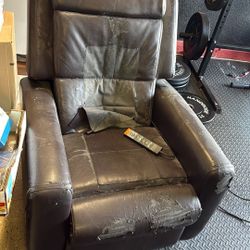 Manhattan Massage Recliner