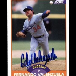 Fernando Valenzuela Autographed Baseball Card 