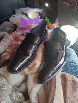 Black slip on loafer type