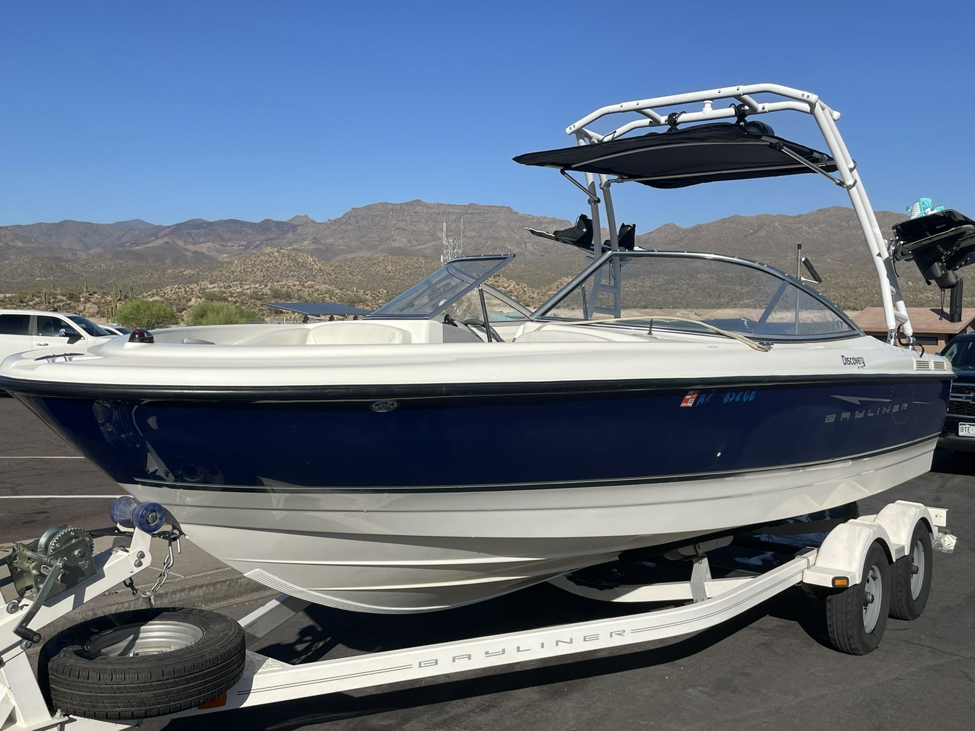 2008 Bayliner 215 Bowrider
