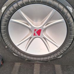 15" Kicker Works Good Like New 