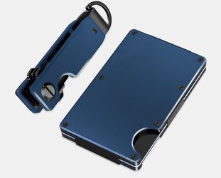 Slim Wallet With Key Holder