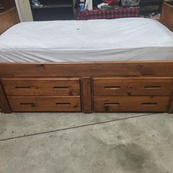 Twin Size Trundle Bed