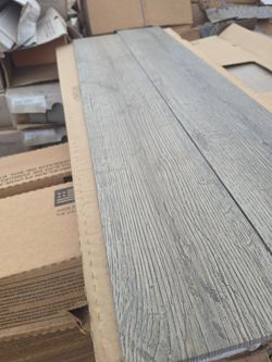 Wood Look Porcelain Tile 6x36