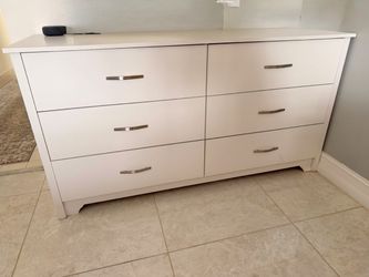 White 6-Drawer Double Dresser
