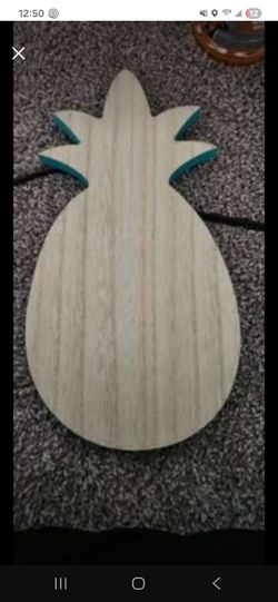 Pineapple wood decorative board