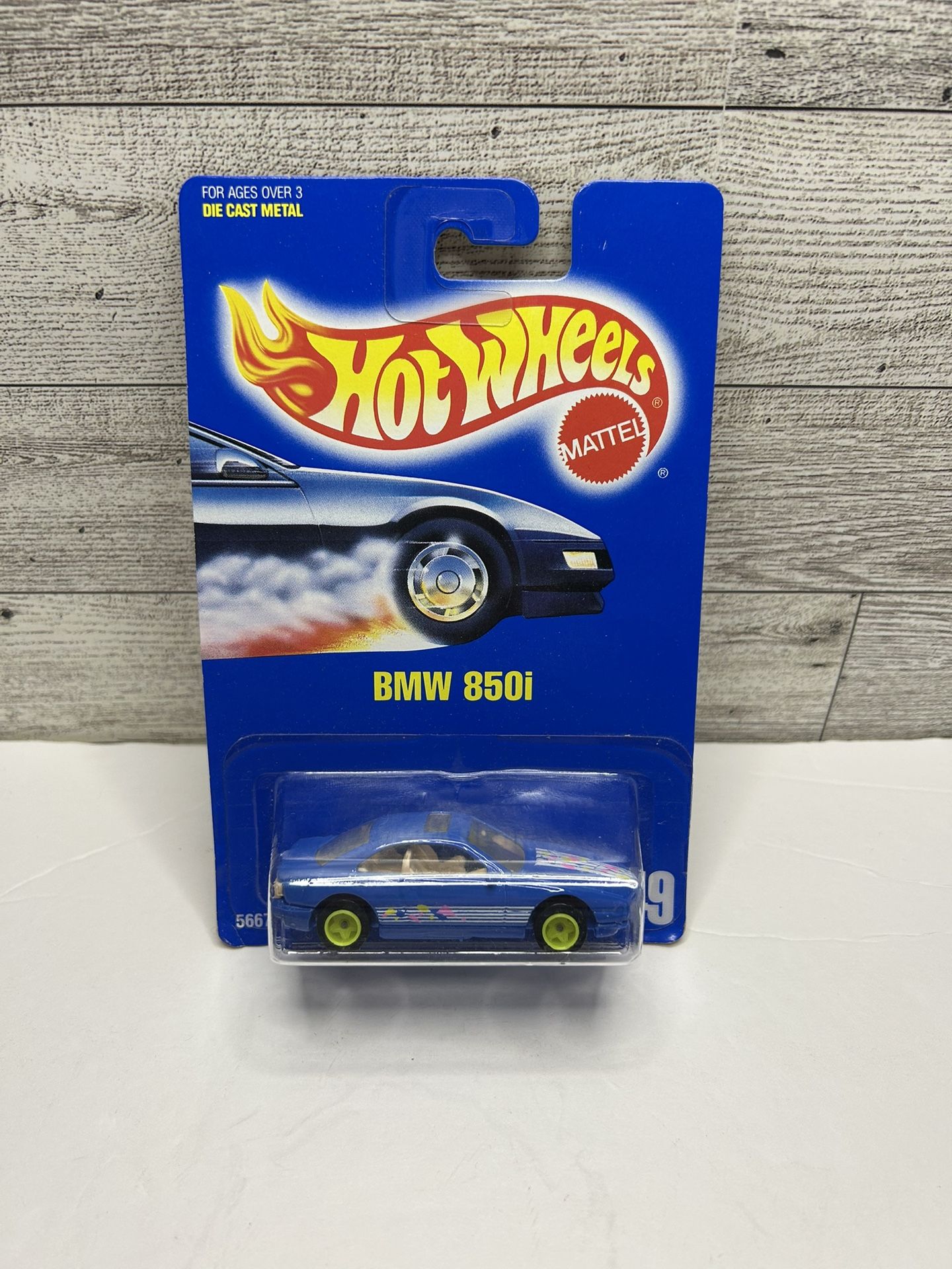 Vintage Hot wheels Blue ‘1991 BMW 850i / Chase • Die Cast Metal • Made in Malaysia
