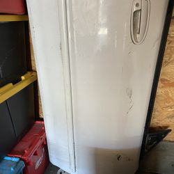 1999 Acura Integra 4 Door Passenger Front Door 