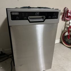 SPT Dishwasher