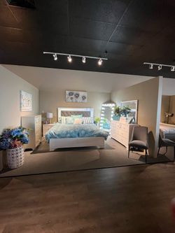 White 4PC King Bedroom Set