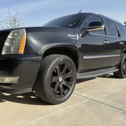 2013 Cadillac Escalade 