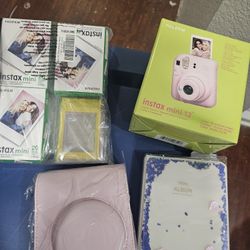 Instax Mini 12 Camera (Pink) with Accessories 