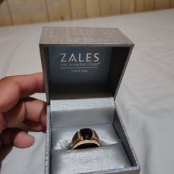 PLA LOOK AT ALL PICS,10K RING SIZE 10 - I BOUGHT FROM A GUY ON CR,