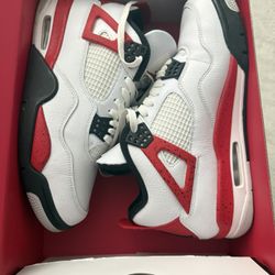 Air Jordan 4