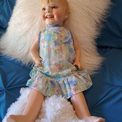 Reproduction Gladdie 22" Antique German Doll