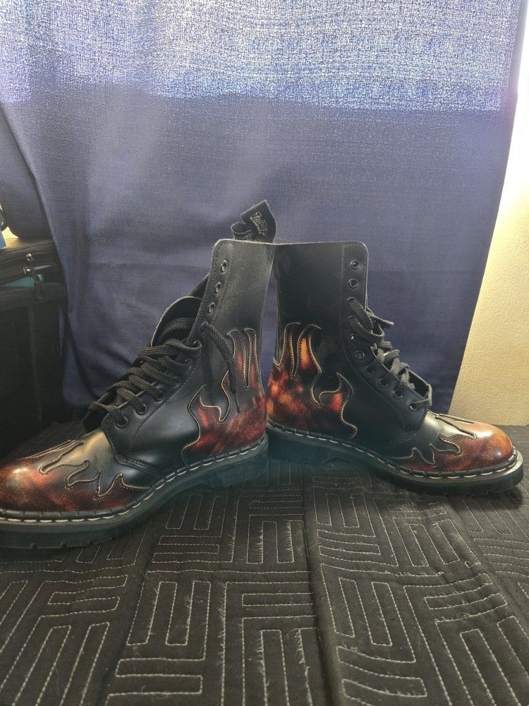 Tredair Flame Boot Size 10 UK