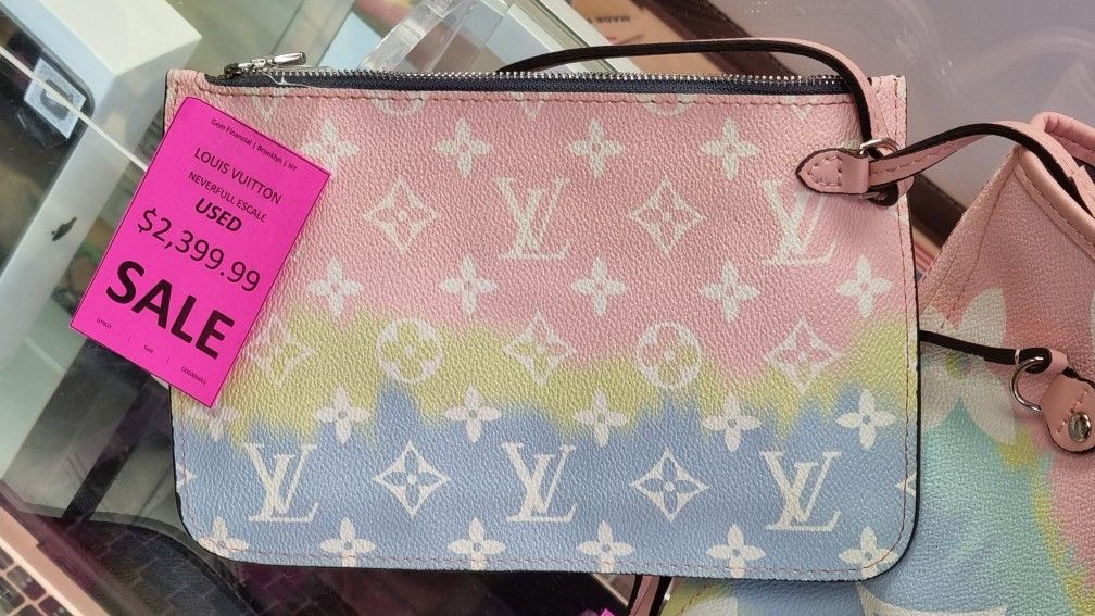Louis Vuitton Babylon Tote Bag Canvas for Sale in East Meadow, NY - OfferUp