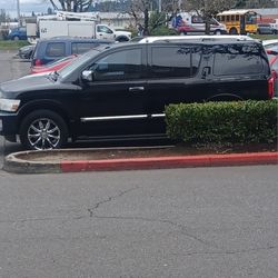 2010 Infiniti Qx56