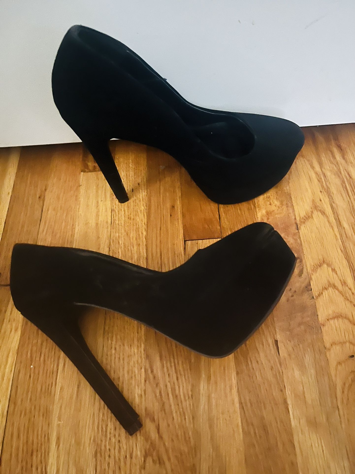 High Heels (Charlotte Russ