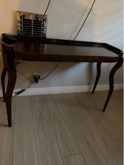 Corner Table Brown