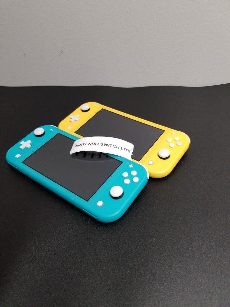 Nintendo Switch Lite Console