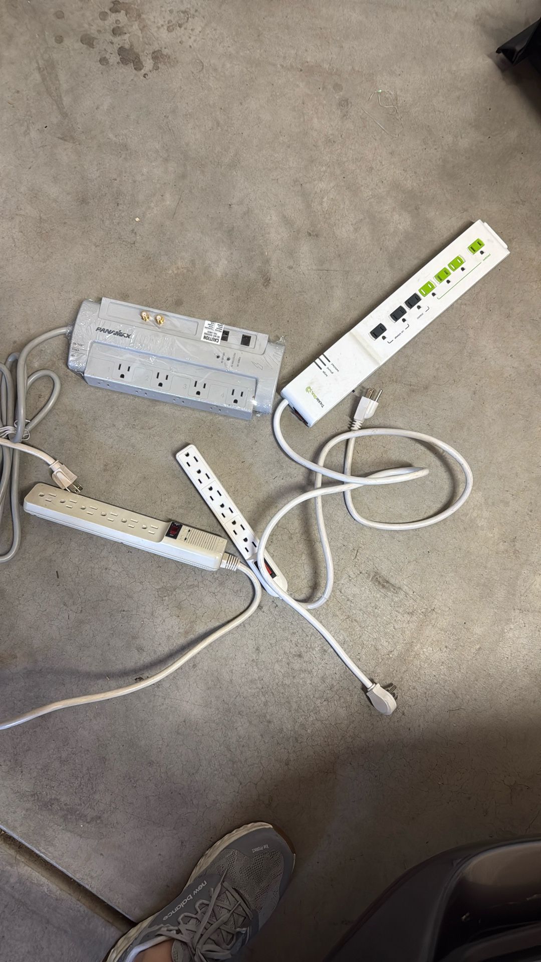 Surge Protector Power Strip