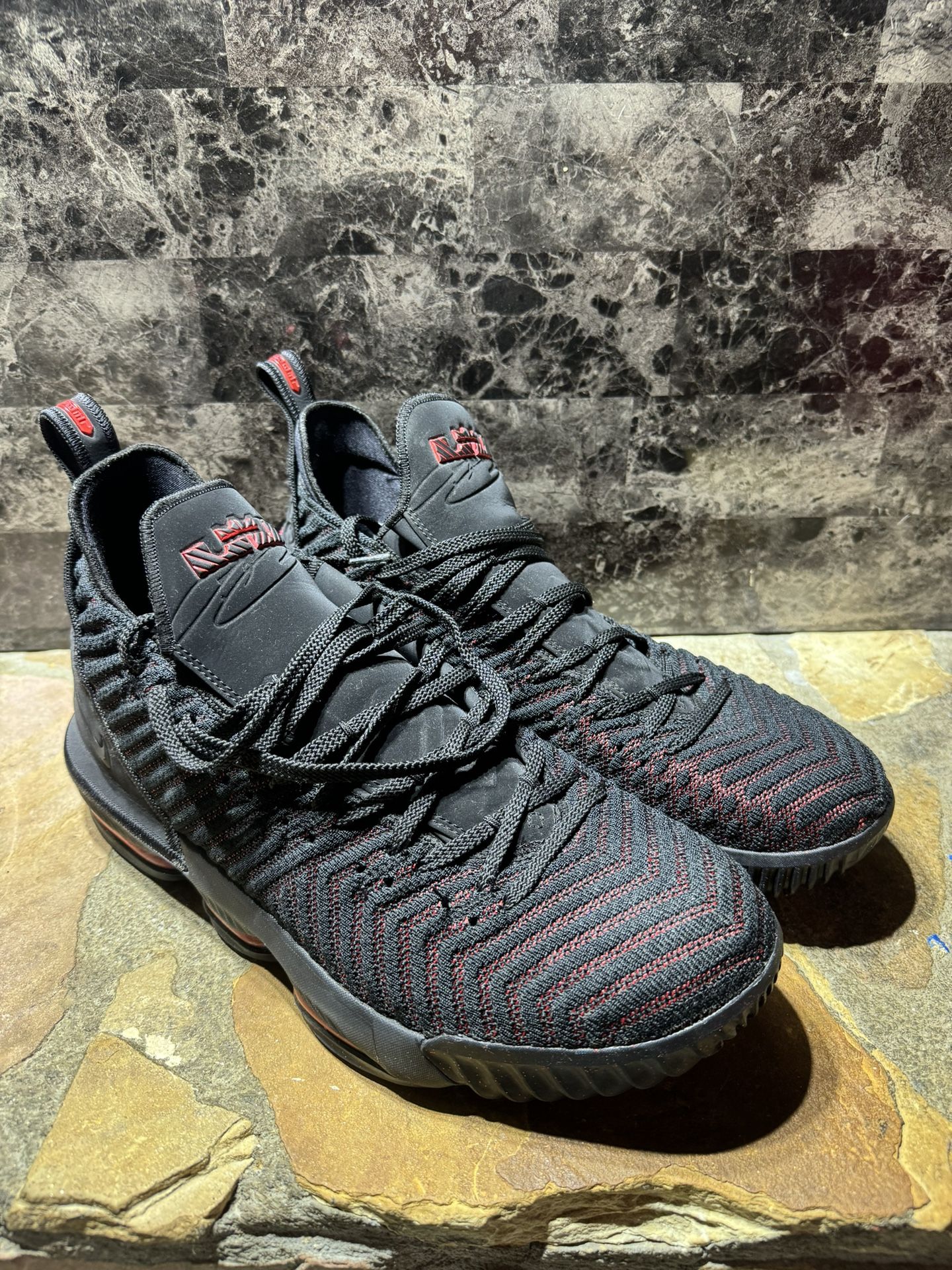 Lebron 16 Mens Basketball Shoes Size 15 Red Black Fresh Bred Jordan Air Max