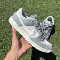 Sz 11.5 Mens Nike Dunks $40 FIRM NO TRADES