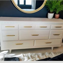 Dresser White With Gold